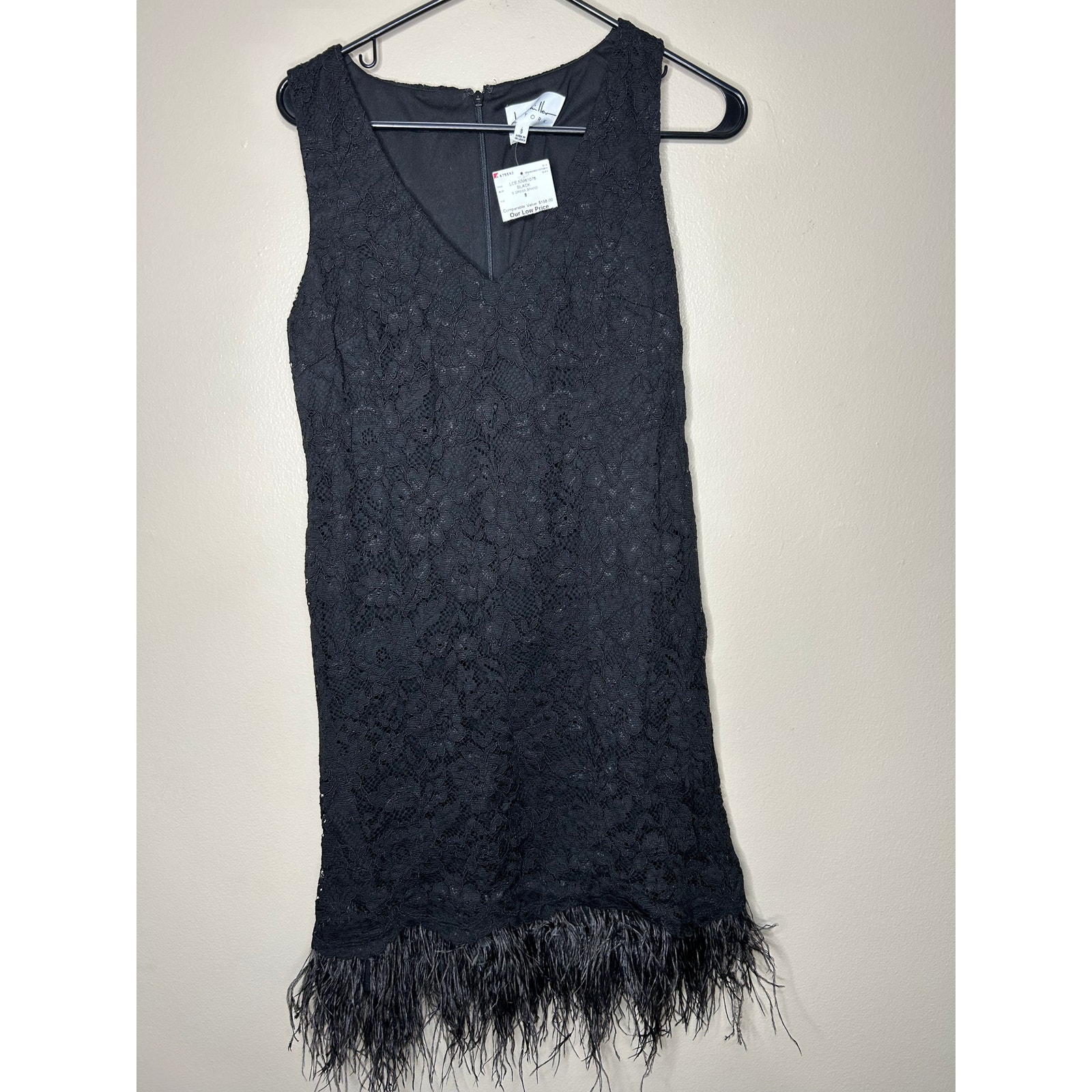 New With Tags Nicole Miller New York Size 8 Black Lace Feather Hem Dress